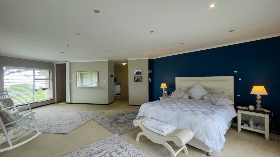 4 Bedroom Property for Sale in Groot Brakrivier Central Western Cape